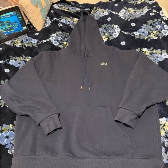 ALO YOGA Navy Accolade Matching Set - Picture 2 of 9